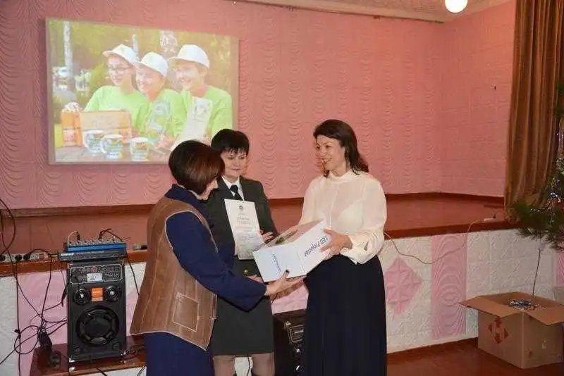 Учнівське лісництво з Кіpовогpадщини пеpемогло на всеукpаїнському конкуpсі (ФОТО)