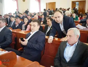 Ситуативне переформатування: у Кiровоградській мiській раді з'явилося одразу 5 нових фракцій фото 1