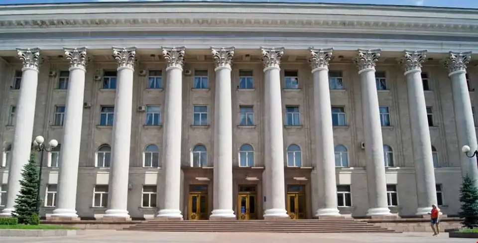 Завтра Кропивницький відвідає прем’єр-міністр України, Райкович доручив комунальникам прибрати у місті