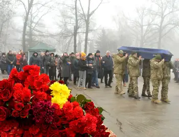 Після поранення повернувся на фронт: у Кропивницькому попрощалися із загиблим воїном (ФОТО) фото 1