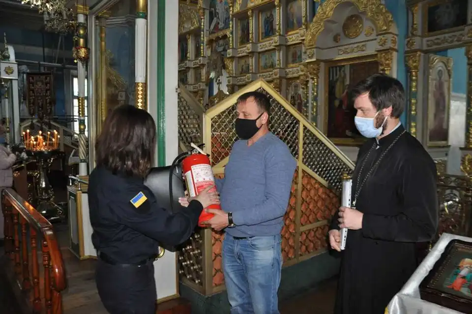 У Кропивницькому напередодні Трійці перевірили храми міста (ФОТО)