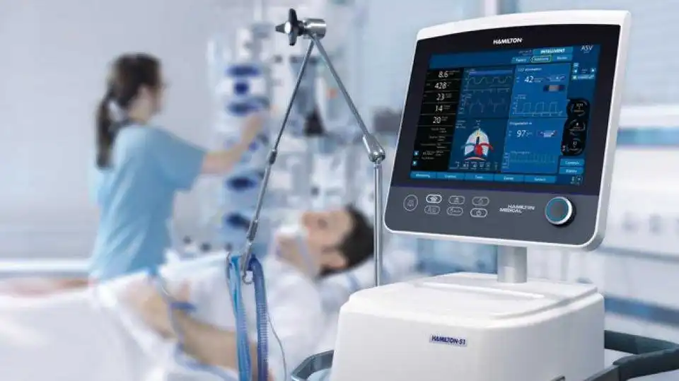 "Омікрон" розповсюджується, жителі Кропивницького мають дотримуватися карантинних норм", — Андрій Райкович