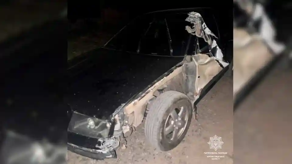 В'їхав у залізничний шлагбаум і втік: у Кропивницькому патрульні розшукали водія