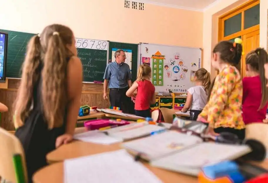 У Кіровоградській ОВА назвали кількість шкіл та садочків, які мають сховища