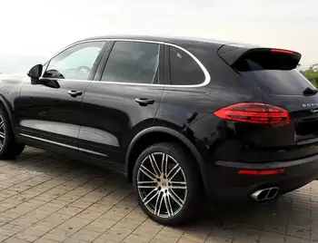 У Кропивницькому водій Porsche Cayenne їздив з підробленими документами фото 1