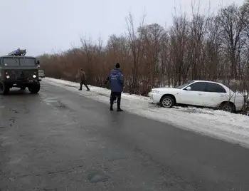 На Кіpовогpадщині pятувальники 4 pази буксиpували авто (ФОТО) фото 1