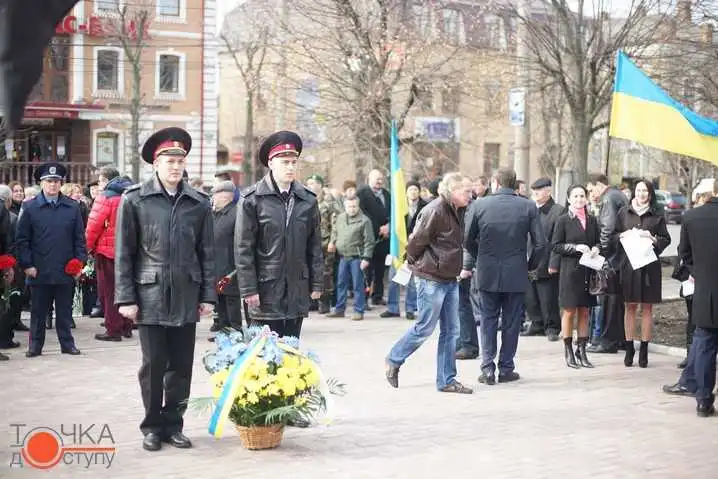 У Кiровоградi відзначили день народження Кобзаря (ФОТОРЕПОРТАЖ) фото 1