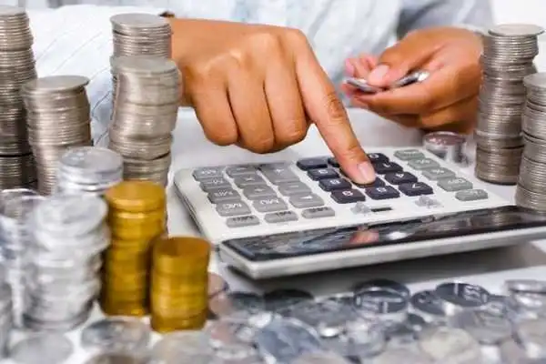 Заплати, і спи спокійно: як у 2017 році змінилися в Україні податки та збори фото 1