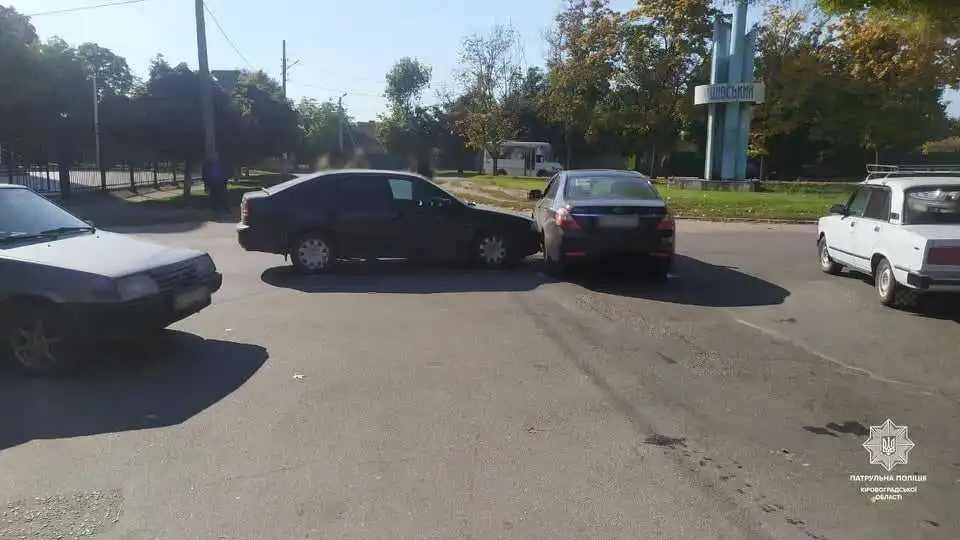 Кропивницький: на перехресті сталася ДТП (ФОТО)