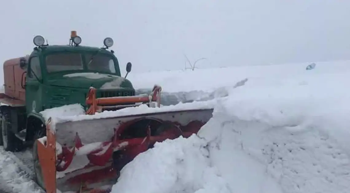 Дорожники Кіровоградщини відзвітували про готовність до зими фото 1