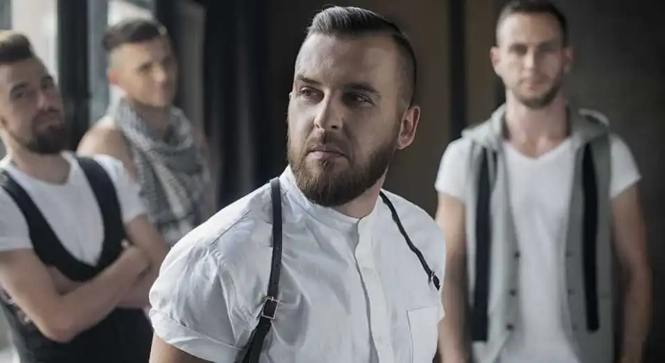 Драйв та неймовірна атмосфера: у Кропивницьку виступив гурт «Без обмежень» (ФОТО)