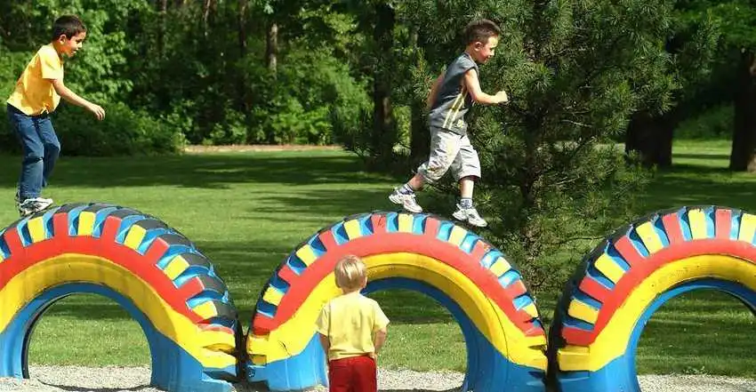 Замість шин: як облаштовують дитячі майданчики в садочках Кропивницького фото 5