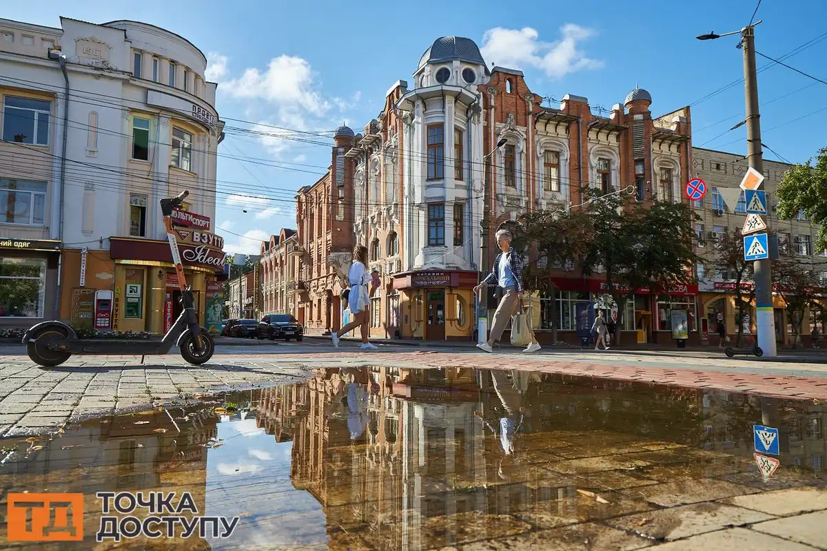 Ранкове місто в об’єктиві — Кропивницький зустрічає новий день у фотоісторії.