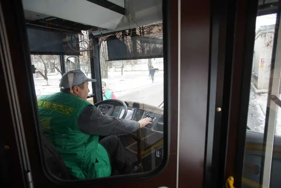 Стало відомо, де можна придбати проїзний квиток для комунального транспорту Кропивницького (ВІДЕО)
