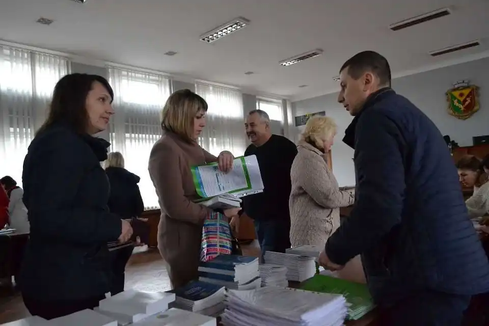 На Кіровоградщині низка ДВК сформовані не у повному обсязі