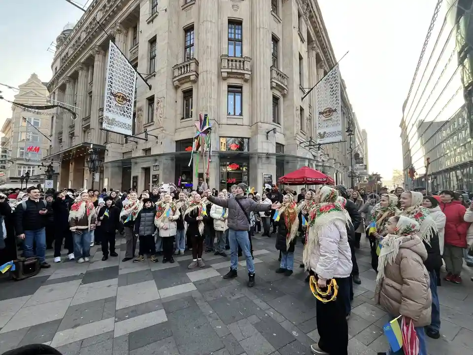 "Світанок"
