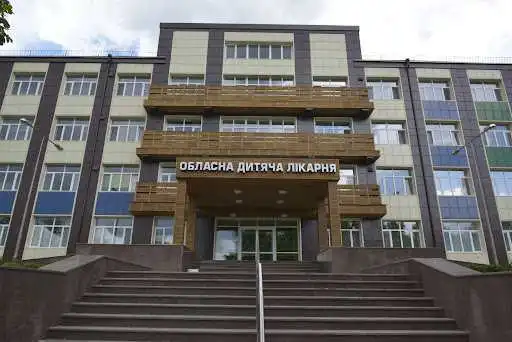 Кіровоградщина: в дитячій лікарні скаржаться на брак фінансування та намагаються уникнути скорочень