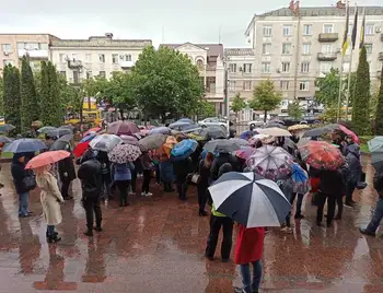 Під міськрадою в Кропивницькому мітингували підприємці (ФОТО) фото 1