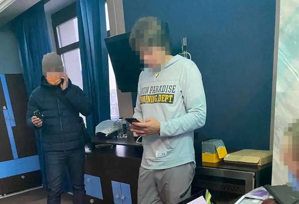 ДБР проводить обшуки у народного депутата від Кіровоградщини (ФОТО) фото 1