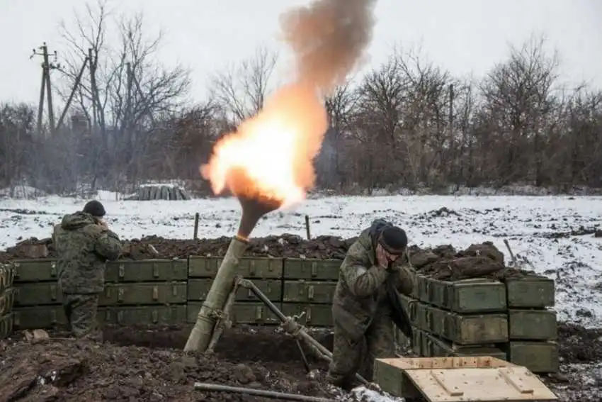 АТО: бойовики «зірвались» після «мовчазної» доби (ВІДЕО)