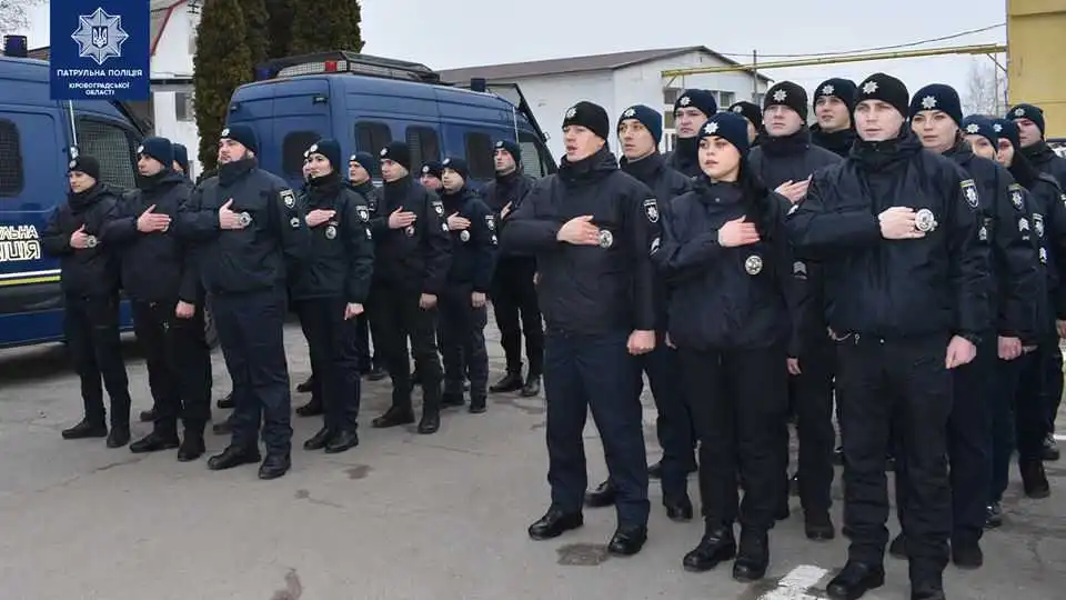 У Кропивницькому майже 70 патрульних отримали нові звання (ФОТО)