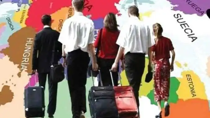 Кабмін пропонує надавати заробітчанам допомогу до 150 тис. грн для створення бізнесу