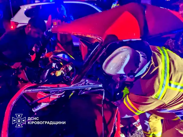 Під час ДТП на Соборній у Кропивницькому травми отримали троє людей