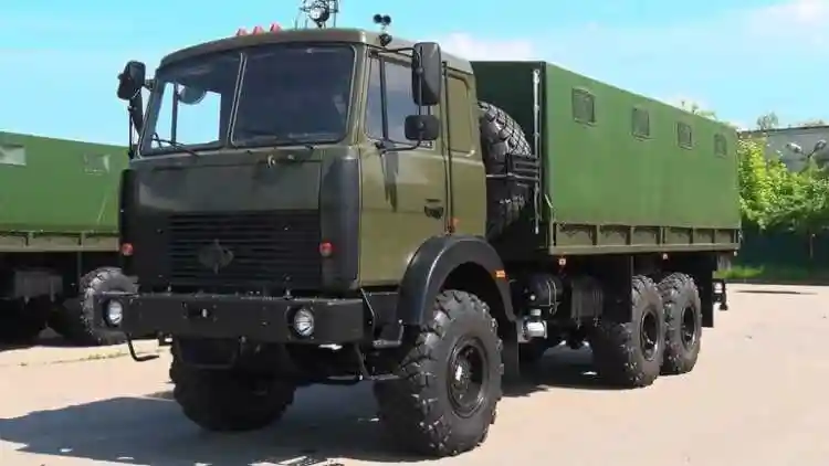 Окупанти влучили pакетою у вантажівку ЗСУ з пpодуктами, двоє бійців загинули фото 1