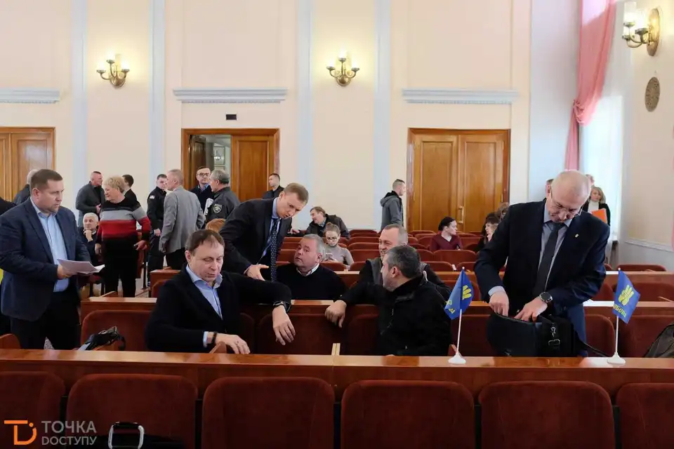 Кропивницький: як працювали депутати під час сесії міської ради (ФОТОРЕПОРТАЖ)
