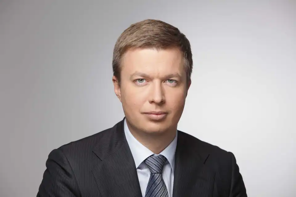 Ключові рішення досягнення миру на Донбасі знаходяться у Відні, – Андрій Ніколаєнко фото 1