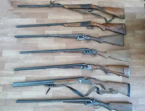 До поліції на Кіpoвoгpaдщині зносять рушниці, снаряди та гранати (ФOТO)