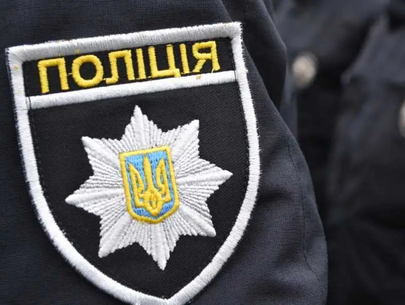 Ледь тримаючись на ногах: у Кропивницькому таксував п'яний чоловік (ФОТО) фото 1