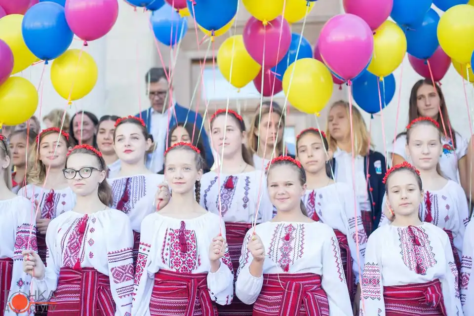 Біля міської ради Кропивницького відбулися урочистості до Дня міста (ФОТОРЕПОРТАЖ)