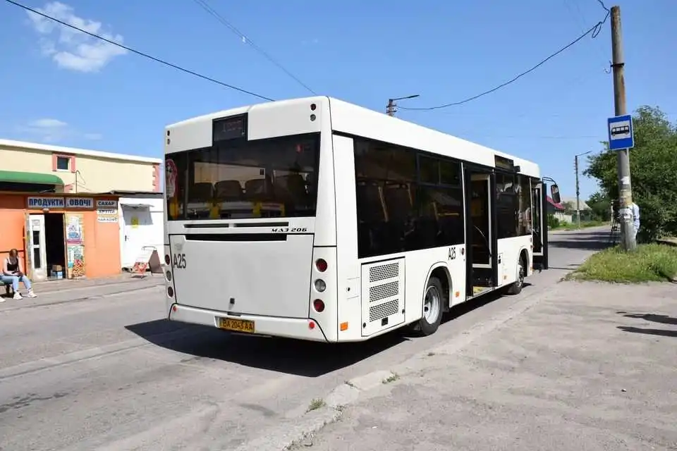 У Кропивницькому запустили три додаткових автобуси з віддалених мікрорайонів фото 1