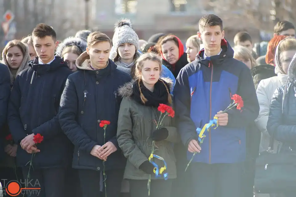 Вони змінили Україну: у Кропивницькому вшанували пам'ять Героїв Небесної Сотні (ФОТОРЕПОРТАЖ)