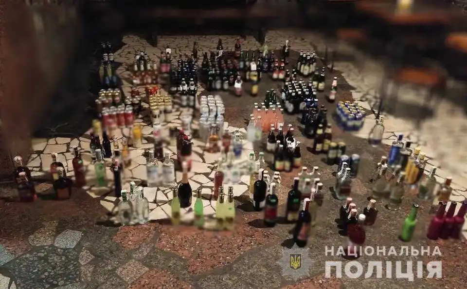 На Кіровоградщині поліцейські вилучили з незаконного обігу близько 200 літрів алкоголю фото 1