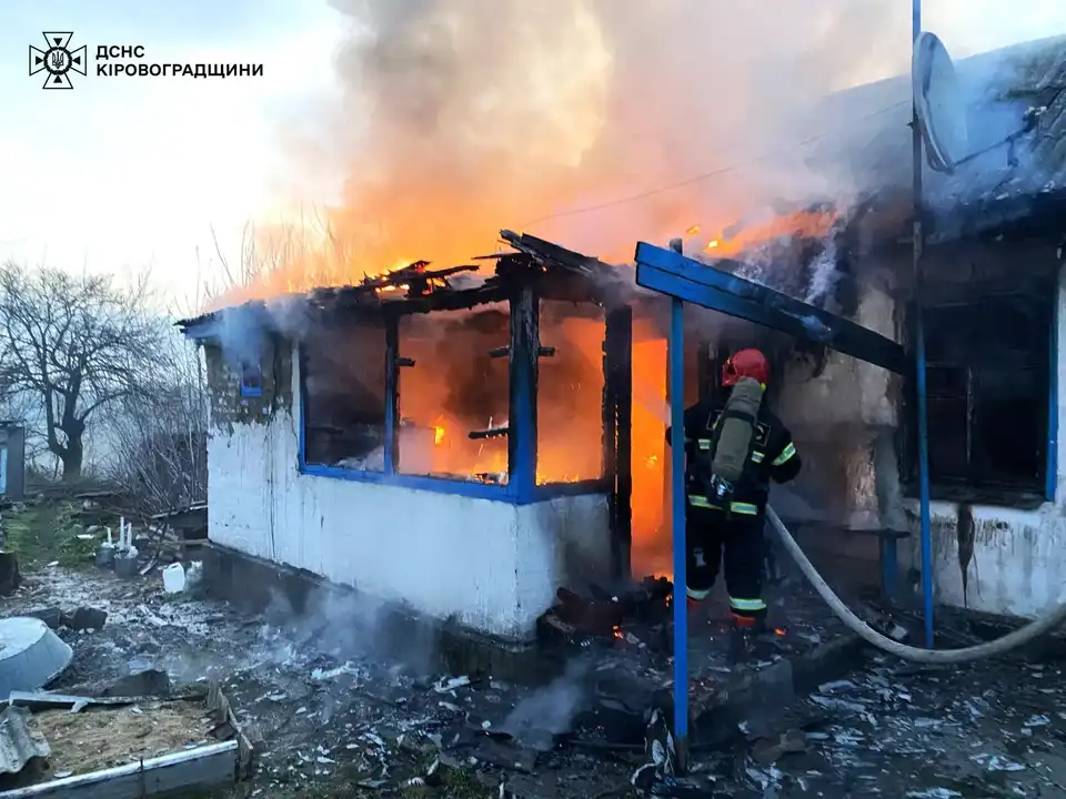 Під час пожежі в Голованівську опіки отримав власник будинку