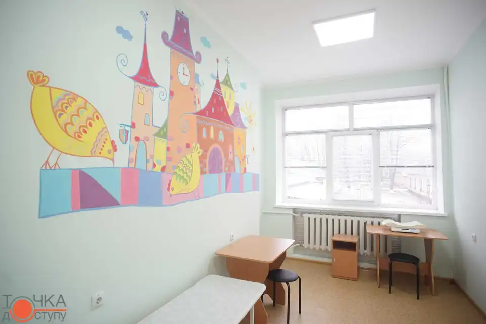 У Кропивницькому відкрили оздоблене художниками дитяче інфекційне відділення (ФОТОРЕПОРТАЖ)