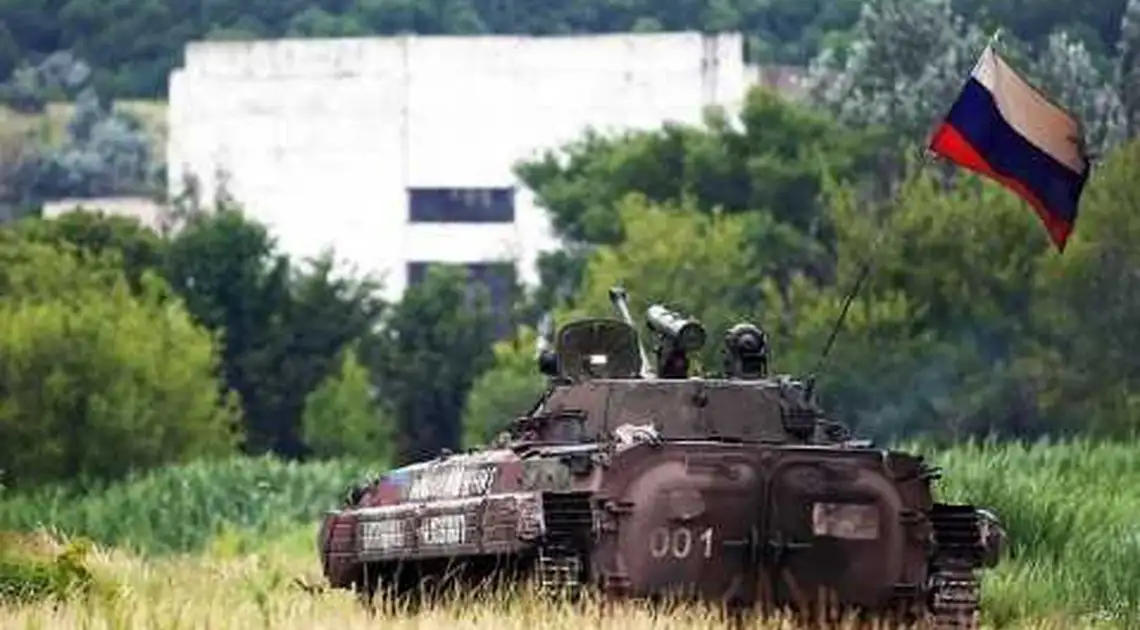 Бойовики «ЛНР» атакували Кримське бойовими машинами піхоти (ВІДЕО) фото 1