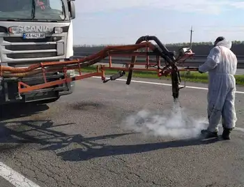 Кіровоградщина: дорожники виконують аварійний ремонт автошляхів (ФОТО) фото 1