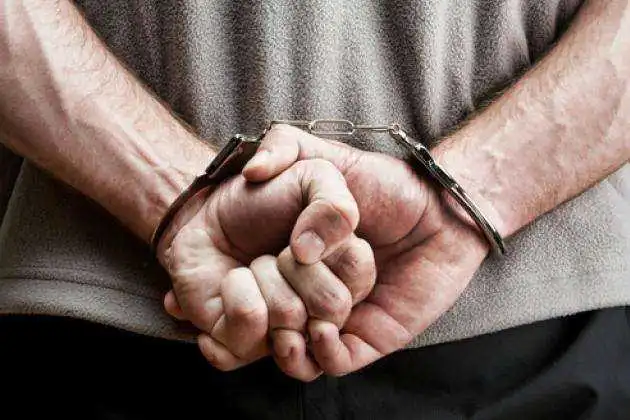 Подружжя з Кіровоградщини затримали за підозрою у розбещенні дітей та створення порно за їх участю