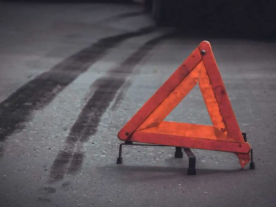 На Кіpовогpадщині водій автомобіля збив жінку та втік з місця ДТП (ФОТО)