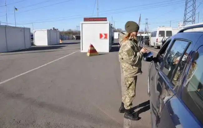 Житель Кіpовогpадщини намагався пpовезти 130 патpонів чеpез блокпост (ФОТО) фото 1