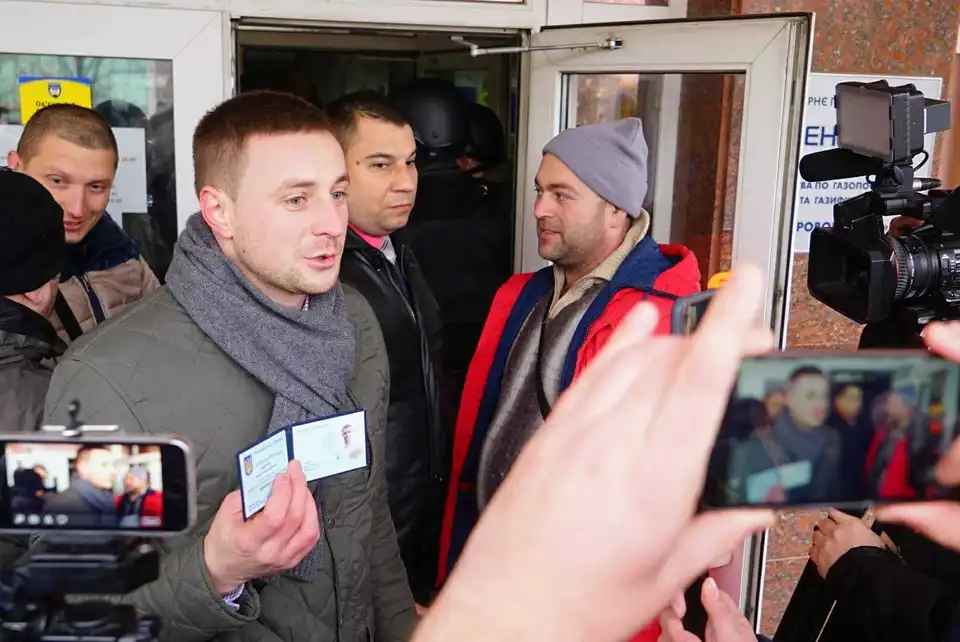 Кропивницький без тепла: штурм «Кіровоградгазу» та депутатський десант (ФОТО)