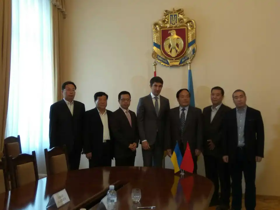 Потенційним інвесторам з Китаю демонструють сільськогосподарський потенціал Кіровоградщини (ФОТО) фото 6