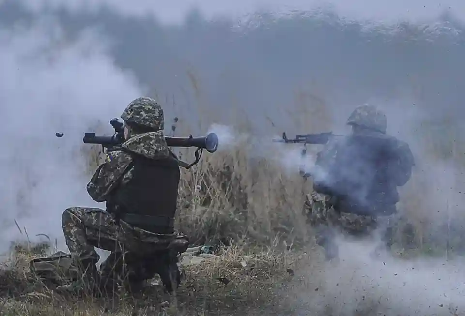 ЗСУ вогнем на ураження зупинили бойовиків «ЛНР», що атакували Золоте за допомогою ПТРК (ВІДЕО)