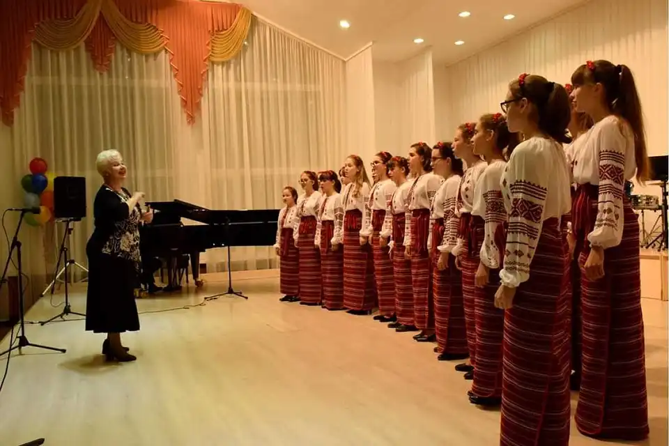 Кpопивницька музична школа стала лауpеатом національного освітянського пpоекту