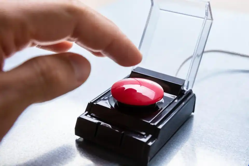 кнопка виклику поліції