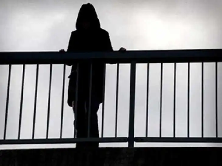 У Кропивницькому 19-річна дівчина хотіла покінчити життя самогубством фото 1