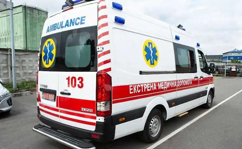 Чоловік з Олександрії напав на двох медиків "швидкої" в столиці фото 1